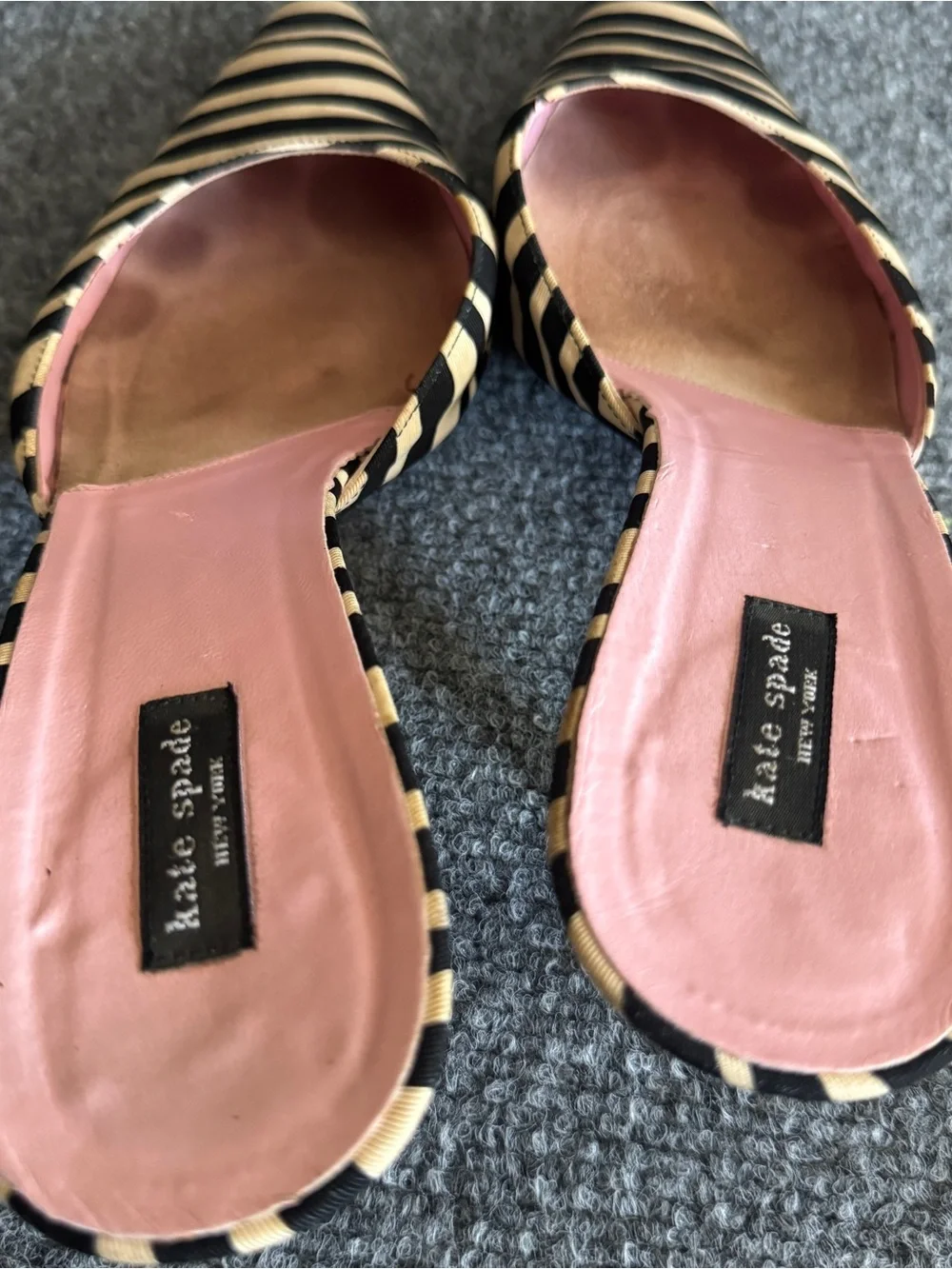 Kate Spade New York Zebra Stripe Mules 9.5 B Kitten Heel Pointed Toe Italy